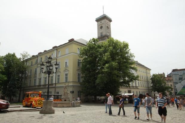 Tsisar Bankir Hotel Lviv Exterior photo